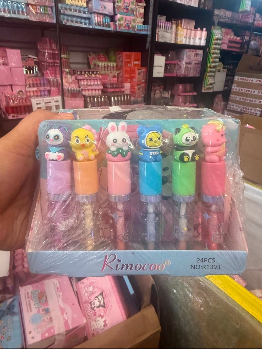Character Topper lipgloss- Pastel Multicolor - 24 piece box